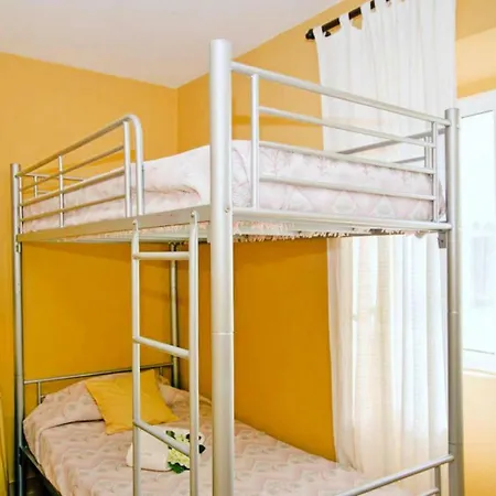 Semi Detached Houses Amaro Goncalves Alg01393 Lya 塔维拉